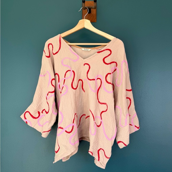 Pamut Apparel Tops - Pamut Hand Painted 3/4 Hanna top - Ribbons